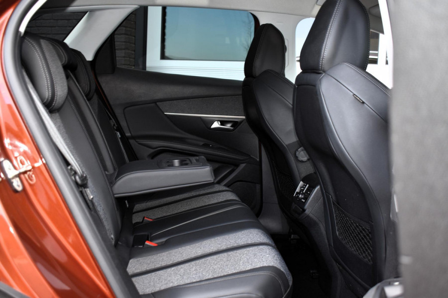 Peugeot 3008 1.2 PureTech 130PK Aut. Allure | Trekhaak | Navi | Camera | Incl. garantie