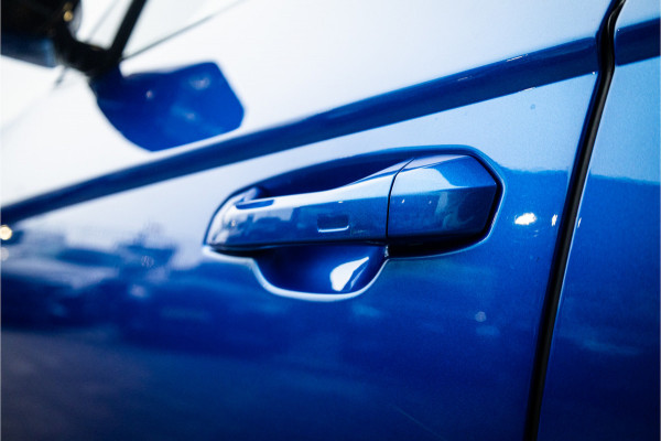 Lamborghini Urus 4.0 V8 S - Blu Nethuns | Origineel NL | Panorama | B&O Adv. | Luchtvering | Elek. trekhaak