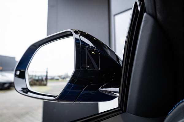 Lamborghini Urus 4.0 V8 S - Blu Nethuns | Origineel NL | Panorama | B&O Adv. | Luchtvering | Elek. trekhaak