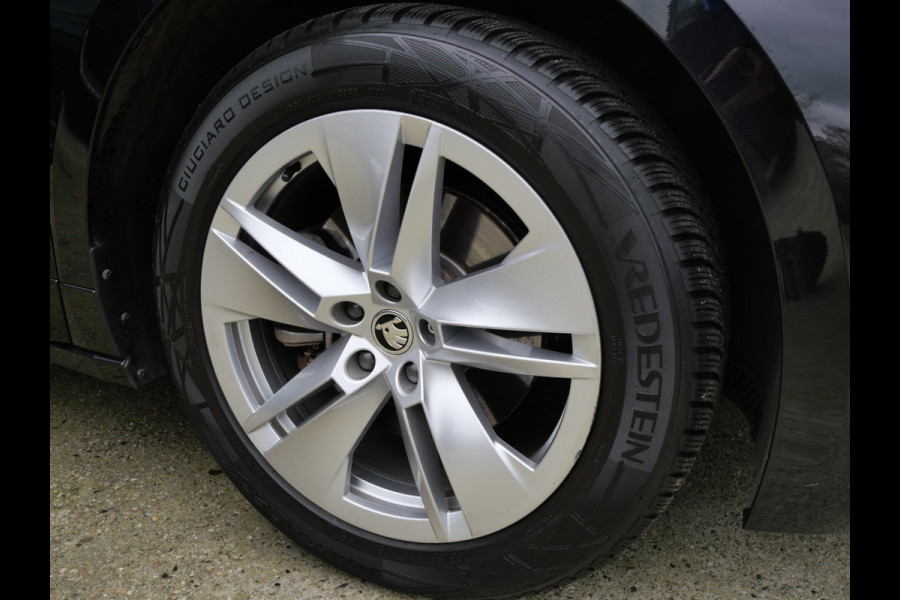 Škoda Enyaq iV 60 COUPE | NL-AUTO | PANORAMA | A.C.C | CARPLAY | CAMERA | BTW-AUTO!!