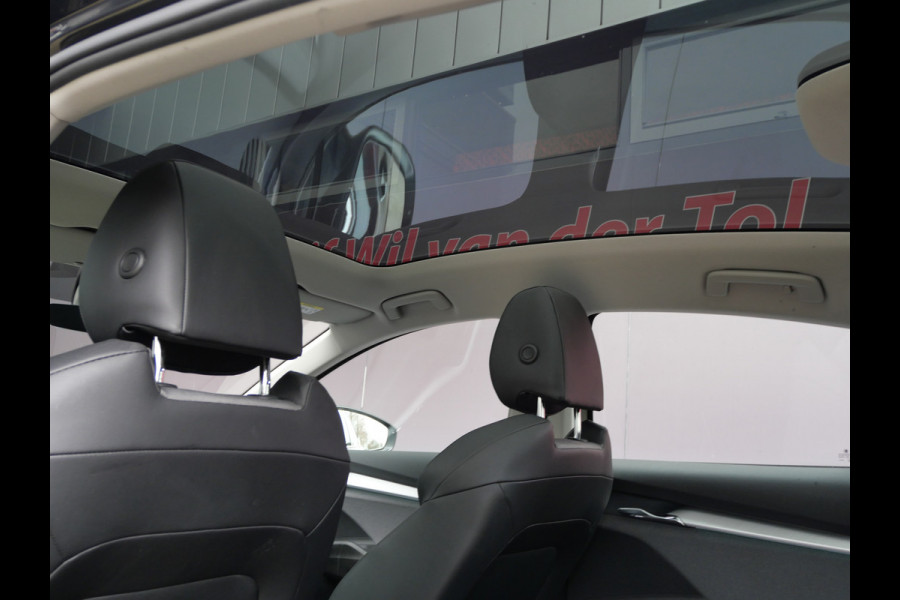 Škoda Enyaq iV 60 COUPE | NL-AUTO | PANORAMA | A.C.C | CARPLAY | CAMERA | BTW-AUTO!!