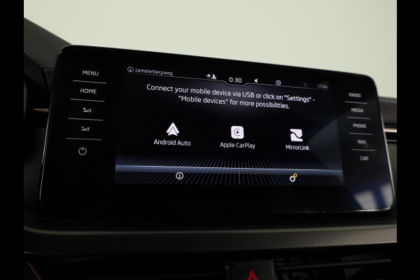 Škoda SCALA 1.0 TSI Ambition 110pk | Navigatie | Parkeercamera | 18 inch lichtmetalen velgen | Verlengde garantie