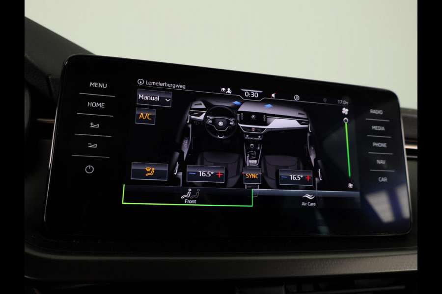 Škoda SCALA 1.0 TSI Ambition 110pk | Navigatie | Parkeercamera | 18 inch lichtmetalen velgen | Verlengde garantie