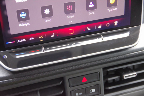 MAN TGE 35 3.180 2.0 L3H2, 177PK AUT. FACELIFT, LED, STOELVERWARMING, GEV. ERGO ACTIVE STOEL, STUURVERWARMING, CARPLAY, DIGITAL COCKPIT