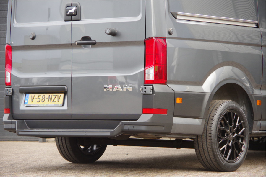 MAN TGE 35 3.180 2.0 L3H2, 177PK AUT. FACELIFT, LED, STOELVERWARMING, GEV. ERGO ACTIVE STOEL, STUURVERWARMING, CARPLAY, DIGITAL COCKPIT