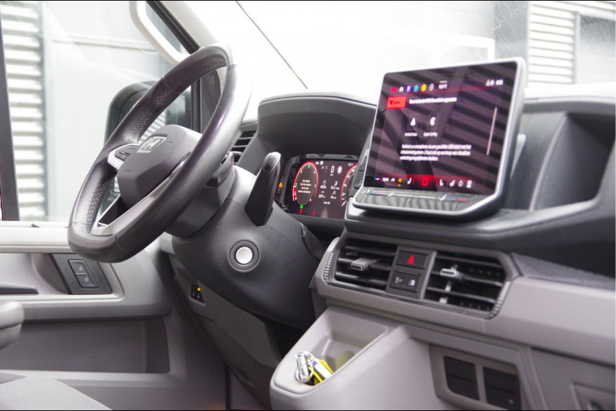 MAN TGE 35 3.180 2.0 L3H2, 177PK AUT. FACELIFT, LED, STOELVERWARMING, GEV. ERGO ACTIVE STOEL, STUURVERWARMING, CARPLAY, DIGITAL COCKPIT