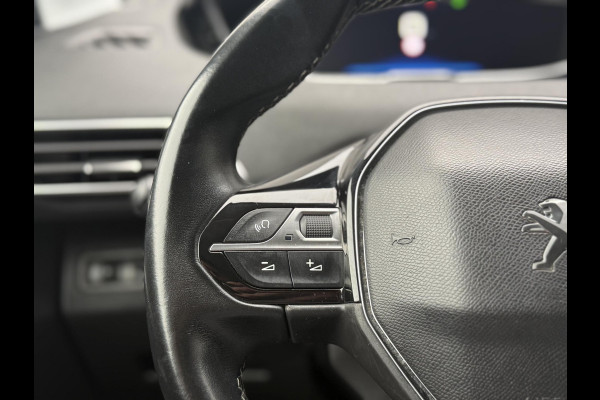 Peugeot 3008 1.2 PureTech Executive 2e Eigenaar|Navi|D-riem v.v. in 2023|Carplay|Trekhaak|Camera|Clima|Cruise|N.A.P|APK tot 11-2027