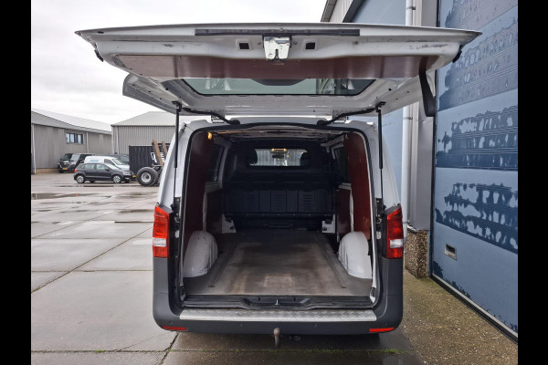 Mercedes-Benz Vito 114 CDI Lang AUTOMAAT / CRUISE CONTROLE / TREKHAAK / CAMERA / NAVI