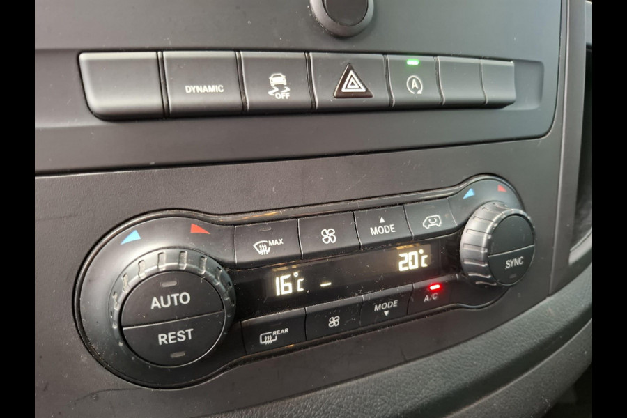 Mercedes-Benz Vito 114 CDI Lang AUTOMAAT / CRUISE CONTROLE / TREKHAAK / CAMERA / NAVI