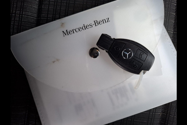 Mercedes-Benz Vito 114 CDI Lang AUTOMAAT / CRUISE CONTROLE / TREKHAAK / CAMERA / NAVI
