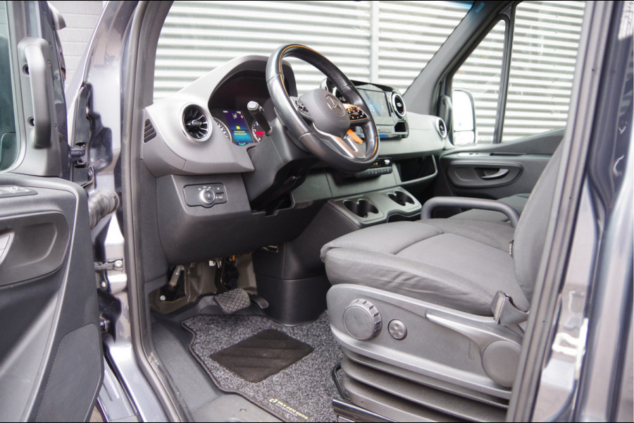 Mercedes-Benz Sprinter 319 3.0 CDI V6 AUT. LED, 2X SCHUIFDEUR, MBUX 10'', ADAPT. CRUISE, CAMERA, NAVI, CLIMA, STANDKACHEL, 2 SCHUIFDEUREN, DUBBELE SCHU