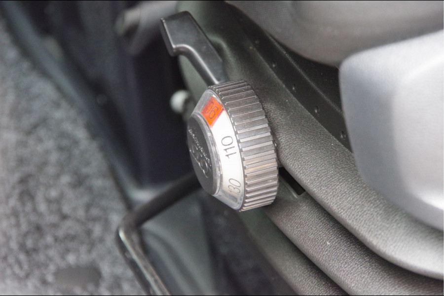 Mercedes-Benz Sprinter 319 3.0 CDI V6 AUT. LED, 2X SCHUIFDEUR, MBUX 10'', ADAPT. CRUISE, CAMERA, NAVI, CLIMA, STANDKACHEL, 2 SCHUIFDEUREN, DUBBELE SCHU