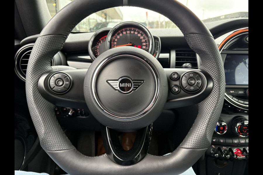 MINI Cabrio 1.5 Cooper Chili | Camera | Stoelverwarming | Navi | Dealer Onderhouden |