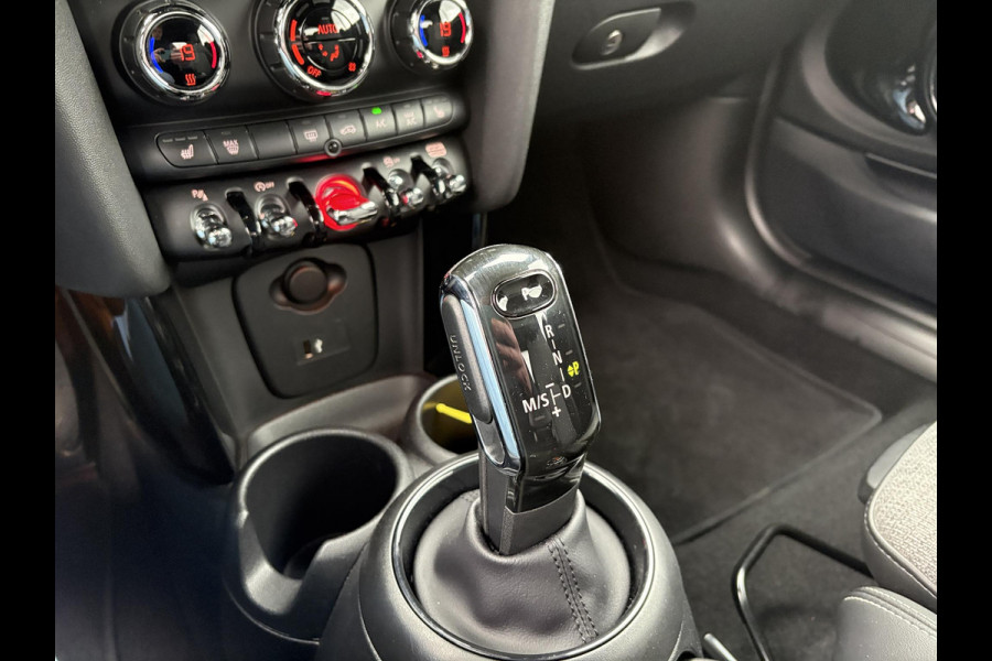 MINI Cabrio 1.5 Cooper Chili | Camera | Stoelverwarming | Navi | Dealer Onderhouden |