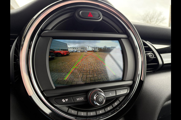 MINI Cabrio 1.5 Cooper Chili | Camera | Stoelverwarming | Navi | Dealer Onderhouden |