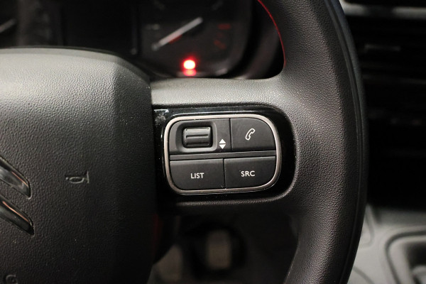 Citroën Berlingo 1.2 PureTech | Marge | BTW Vrij | Navigatie | Camera | CarPlay | 3-Zitter | Trekhaak | Airco | DAB | Nieuwe APK | Euro 6