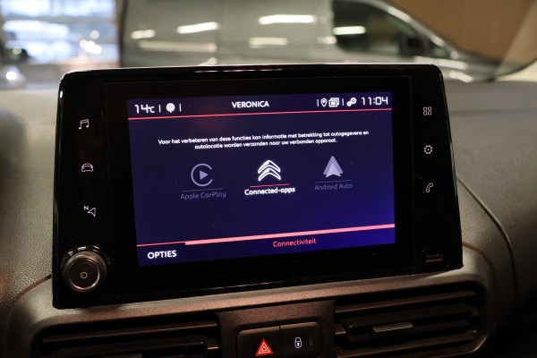 Citroën Berlingo 1.2 PureTech | Marge | BTW Vrij | Navigatie | Camera | CarPlay | 3-Zitter | Trekhaak | Airco | DAB | Nieuwe APK | Euro 6