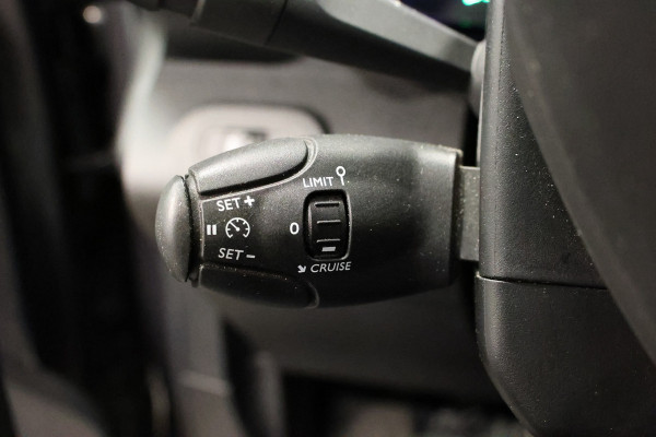 Citroën Berlingo 1.2 PureTech | Marge | BTW Vrij | Navigatie | Camera | CarPlay | 3-Zitter | Trekhaak | Airco | DAB | Nieuwe APK | Euro 6