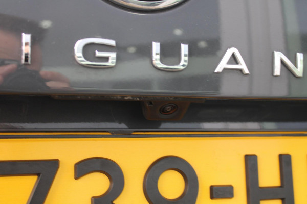 Volkswagen Tiguan 1.4 TSI eHybrid R-Line Business | Panoramadak | Adaptieve Cruise Control | 19 INCH Lichtmetalen Velgen | Camera