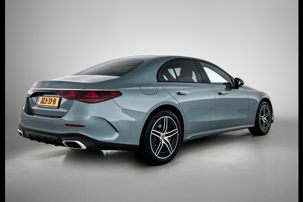 Mercedes-Benz E-Klasse 300 e AMG Plug-In Hybride AMG Line | Night Pakket | Distronic | Dodehoekassistent | AC en DC Laden | Stuur en Stoelverwarming. MB-paasweekend