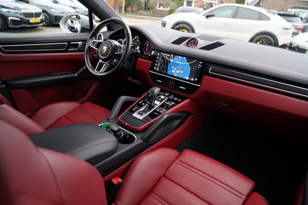 Porsche Cayenne Coupé 3.0 E-Hybrid | Techart | BTW | Sport uitlaat | Dealer onderhouden | Panorama | Head up | ACC | NAP NL |