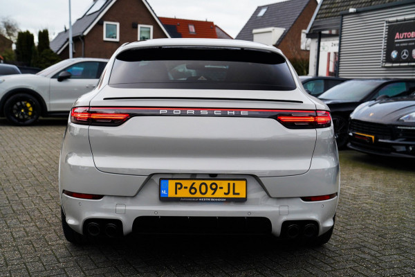 Porsche Cayenne Coupé 3.0 E-Hybrid | Techart | BTW | Sport uitlaat | Dealer onderhouden | Panorama | Head up | ACC | NAP NL |