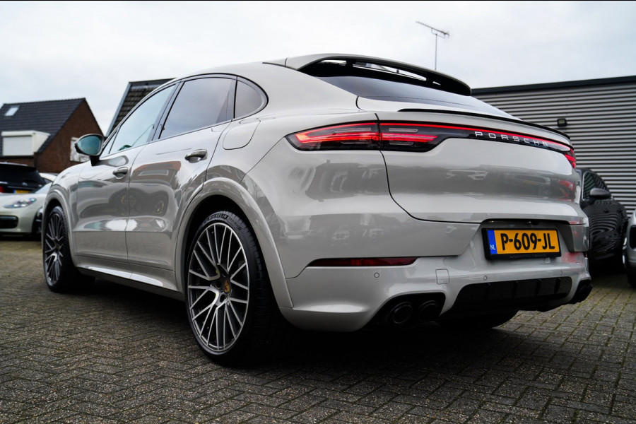 Porsche Cayenne Coupé 3.0 E-Hybrid | Techart | BTW | Sport uitlaat | Dealer onderhouden | Panorama | Head up | ACC | NAP NL |