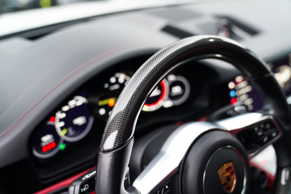 Porsche Cayenne Coupé 3.0 E-Hybrid | Techart | BTW | Sport uitlaat | Dealer onderhouden | Panorama | Head up | ACC | NAP NL |