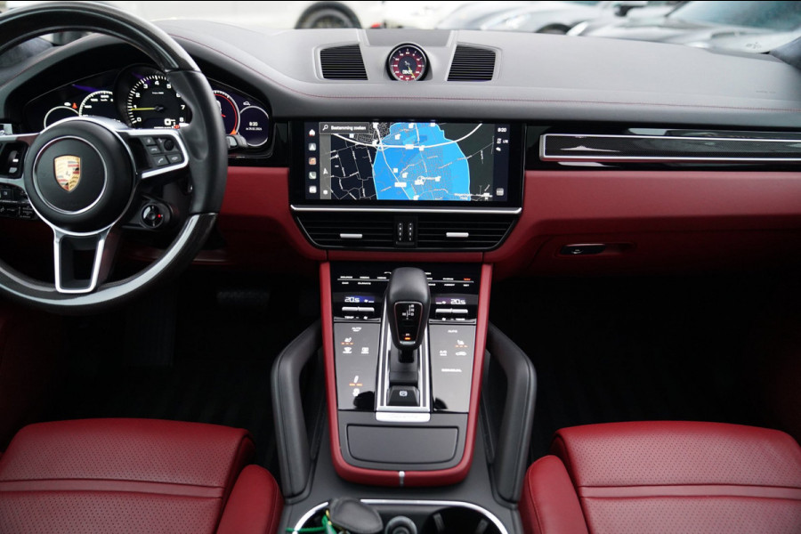 Porsche Cayenne Coupé 3.0 E-Hybrid | Techart | BTW | Sport uitlaat | Dealer onderhouden | Panorama | Head up | ACC | NAP NL |