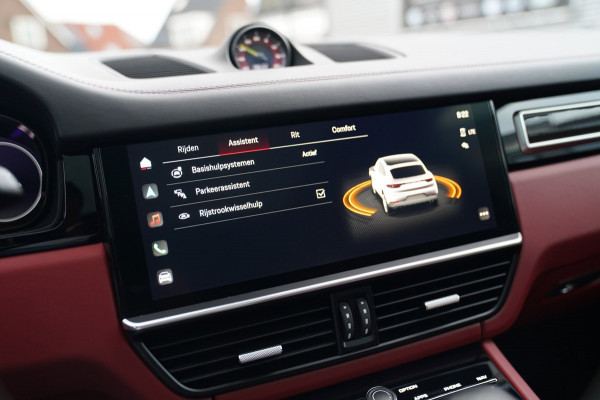 Porsche Cayenne Coupé 3.0 E-Hybrid | Techart | BTW | Sport uitlaat | Dealer onderhouden | Panorama | Head up | ACC | NAP NL |