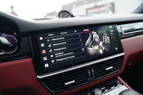 Porsche Cayenne Coupé 3.0 E-Hybrid | Techart | BTW | Sport uitlaat | Dealer onderhouden | Panorama | Head up | ACC | NAP NL |