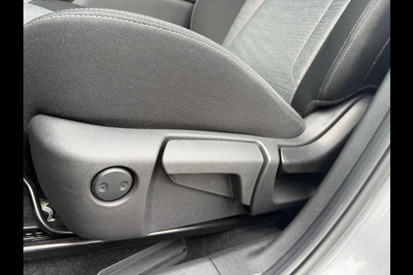 Nissan X-Trail 1.5 e-4orce N-Connecta 4WD 7persoons/ zitter