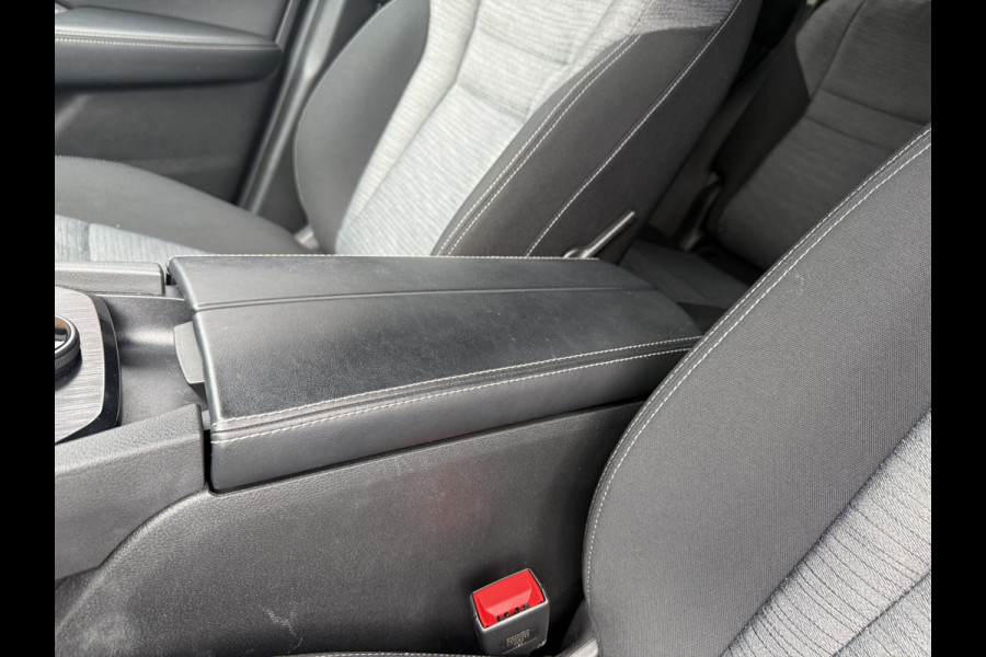 Nissan X-Trail 1.5 e-4orce N-Connecta 4WD 7persoons/ zitter