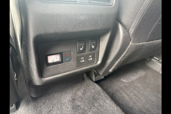 Nissan X-Trail 1.5 e-4orce N-Connecta 4WD 7persoons/ zitter