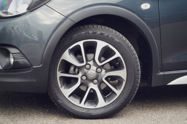 Opel KARL 1.0 Rocks Online Edition / NL-Auto / 138dkm NAP / Airco / 5-Deurs / Navi / Parkeersensoren