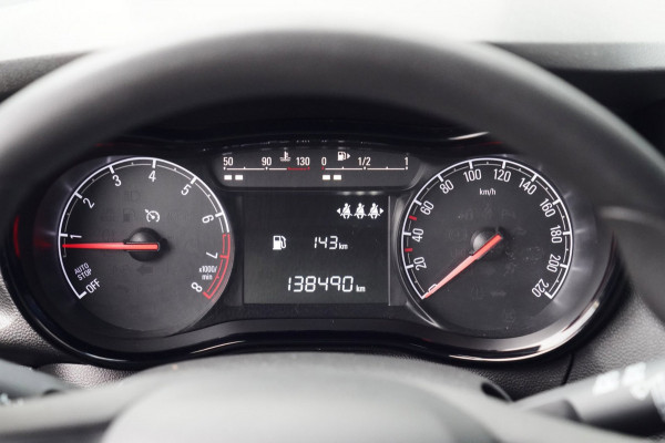 Opel KARL 1.0 Rocks Online Edition / NL-Auto / 138dkm NAP / Airco / 5-Deurs / Navi / Parkeersensoren