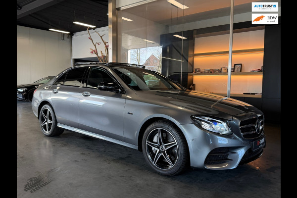 Mercedes-Benz E-Klasse 300 e AMG Night Panorama Burmester Head-Up Display