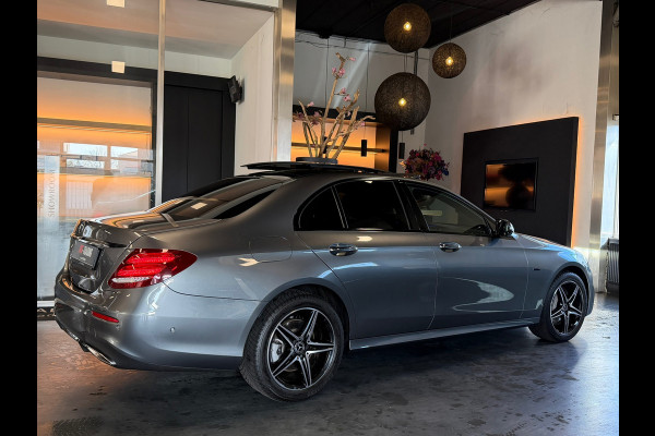 Mercedes-Benz E-Klasse 300 e AMG Night Panorama Burmester Head-Up Display