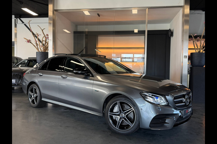 Mercedes-Benz E-Klasse 300 e AMG Night Panorama Burmester Head-Up Display