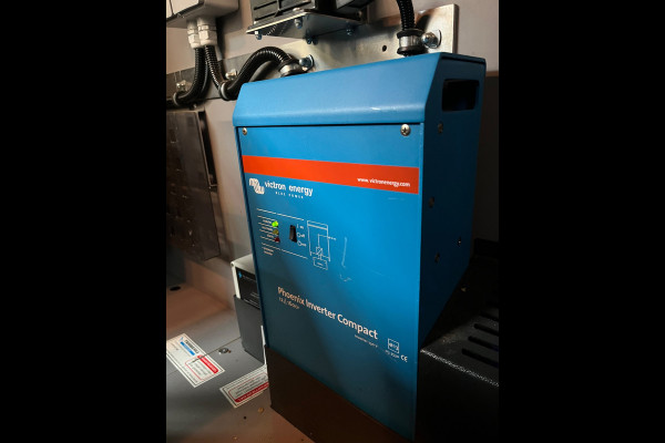 Mercedes-Benz Sprinter Automaat Servicewagen 316 2.2 CDI 160PK L2H2 euro6 BOTT, Victron V230, Standkachel Trekhaak RIJKLAARPRIJS