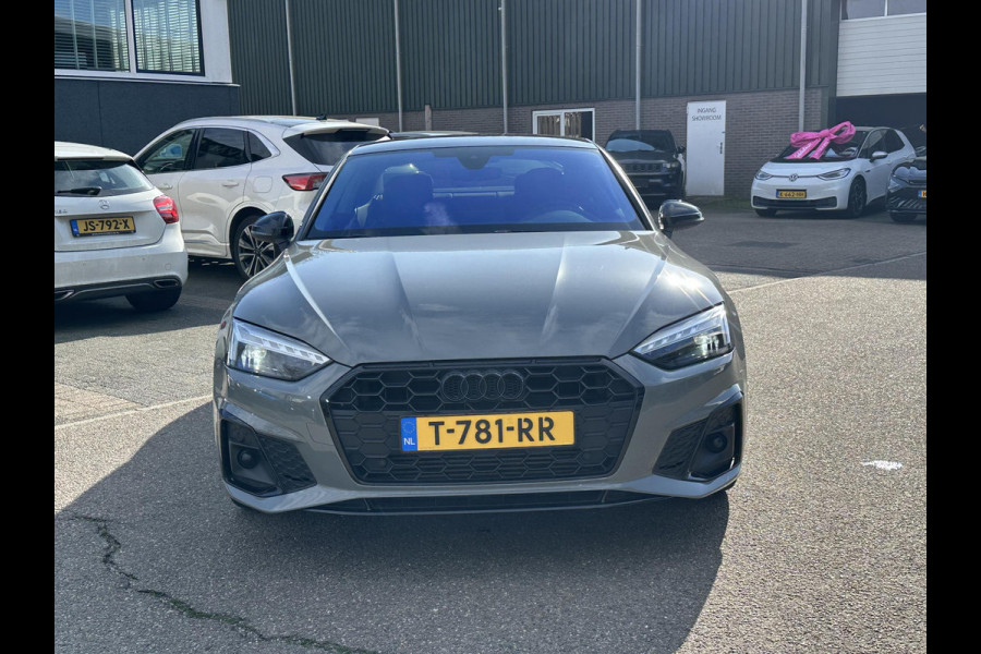 Audi A5 Coupé 40 TFSI S edition S LINE IN- EN EXTERIEUR | TOPSTAAT! | 20 INCH| LEER| CAMERA| STOELVERWARMING| MATRIX LED| QUANTUM GRIJS
