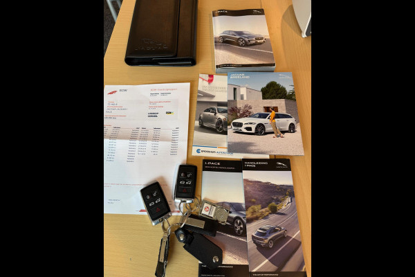 Jaguar I-PACE EV400 HSE 90 kWh