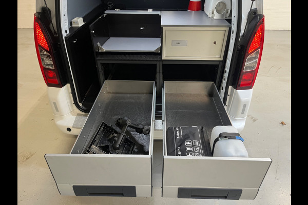 Peugeot Partner Servicewagen automaat 120 1.6 BlueHDi 100pk euro6 L1 Premium Pack S&S, Inrichting, Omvormer V230, RIJKLAARPRIJS!