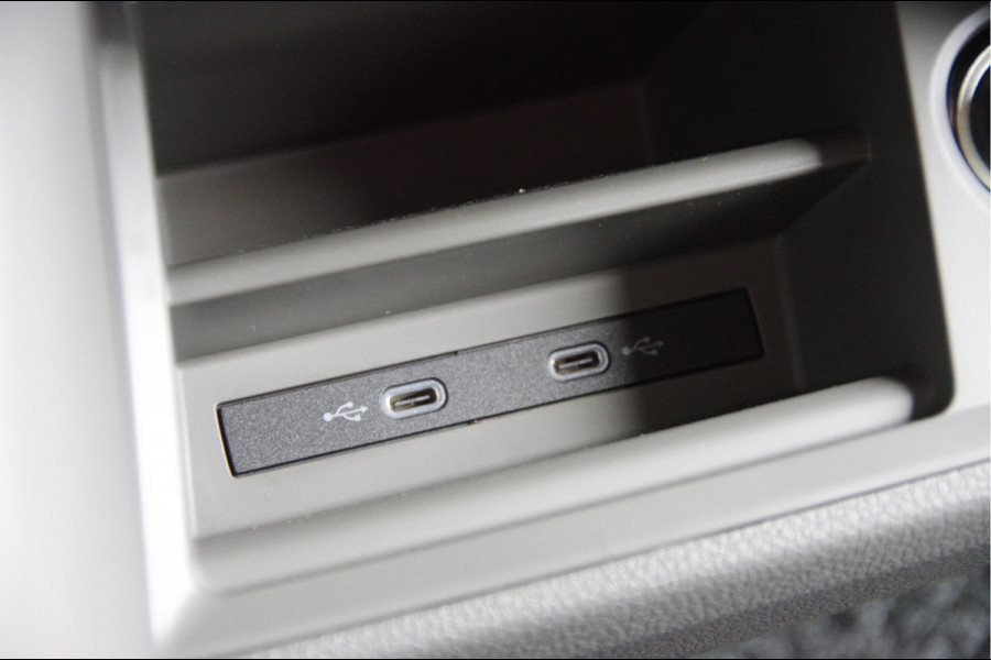 MAN TGE 35 3.140 2.0 L3H2 140PK AUT. LED, TREKHAAK, CAMERA, APPLE CARPLAY/ANDROID AUTO, CRUISE, VOORRUIT VERWARMING