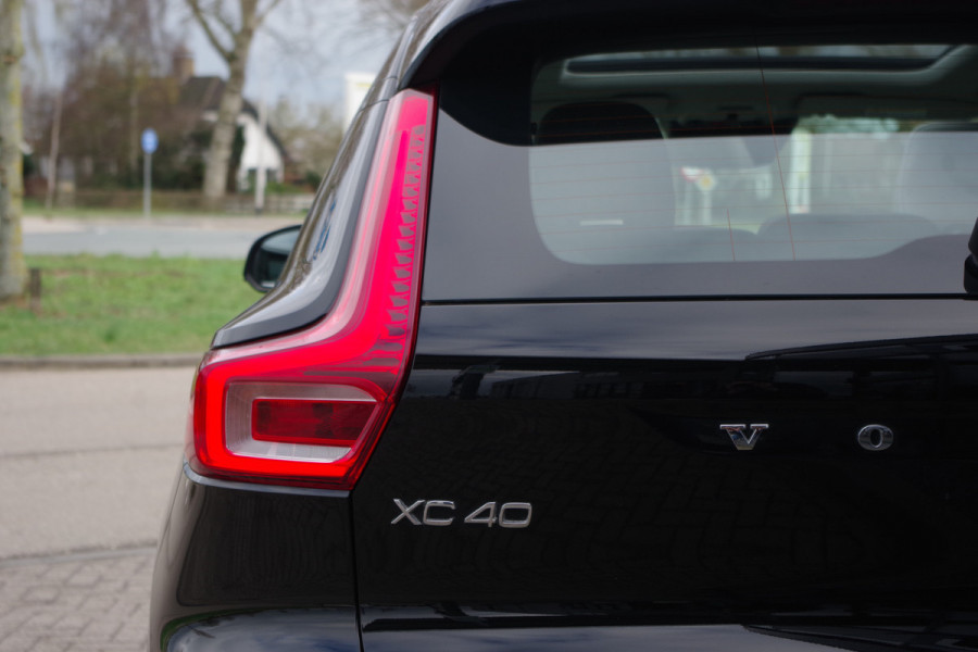 Volvo XC40 1.5 T4 211 PK Recharge Inscription, Leder, Panoramadak, Harman / Kardon, Adap. Cruise Control