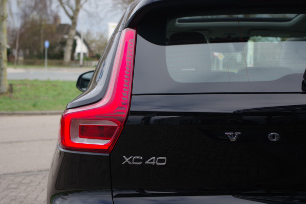 Volvo XC40 1.5 T4 211 PK Recharge Inscription, Leder, Panoramadak, Harman / Kardon, Adap. Cruise Control