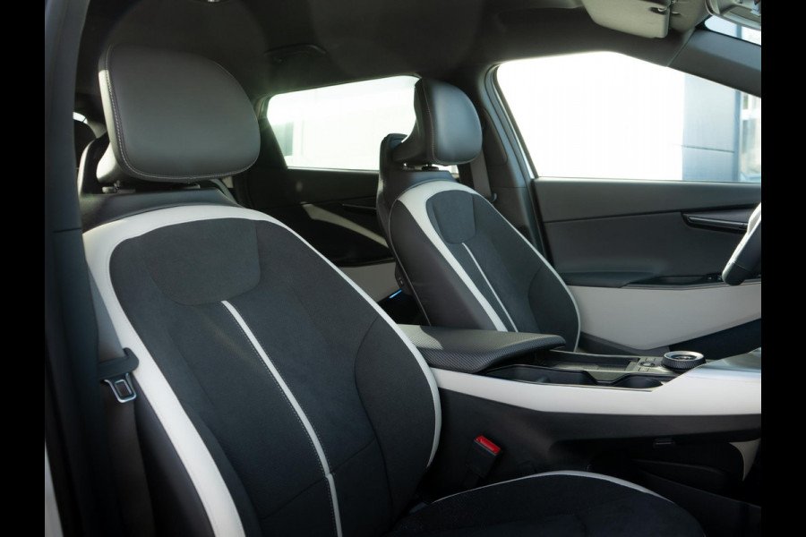 Kia Ev6 GT-Line Bussiness Edition | Stoel en stuurverwarming | Navi | Elektrische achterklep |