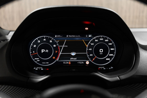 Audi Q2 35 TFSI CoD Sport S-Line DSG PANO NAVI PDC