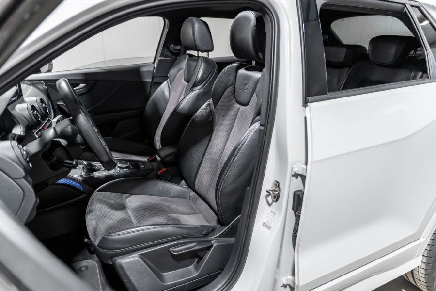 Audi Q2 35 TFSI CoD Sport S-Line DSG PANO NAVI PDC