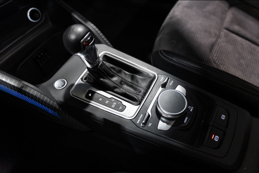 Audi Q2 35 TFSI CoD Sport S-Line DSG PANO NAVI PDC